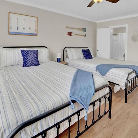 Sea Foam Suites Lower Grand Lagoon Экстерьер фото